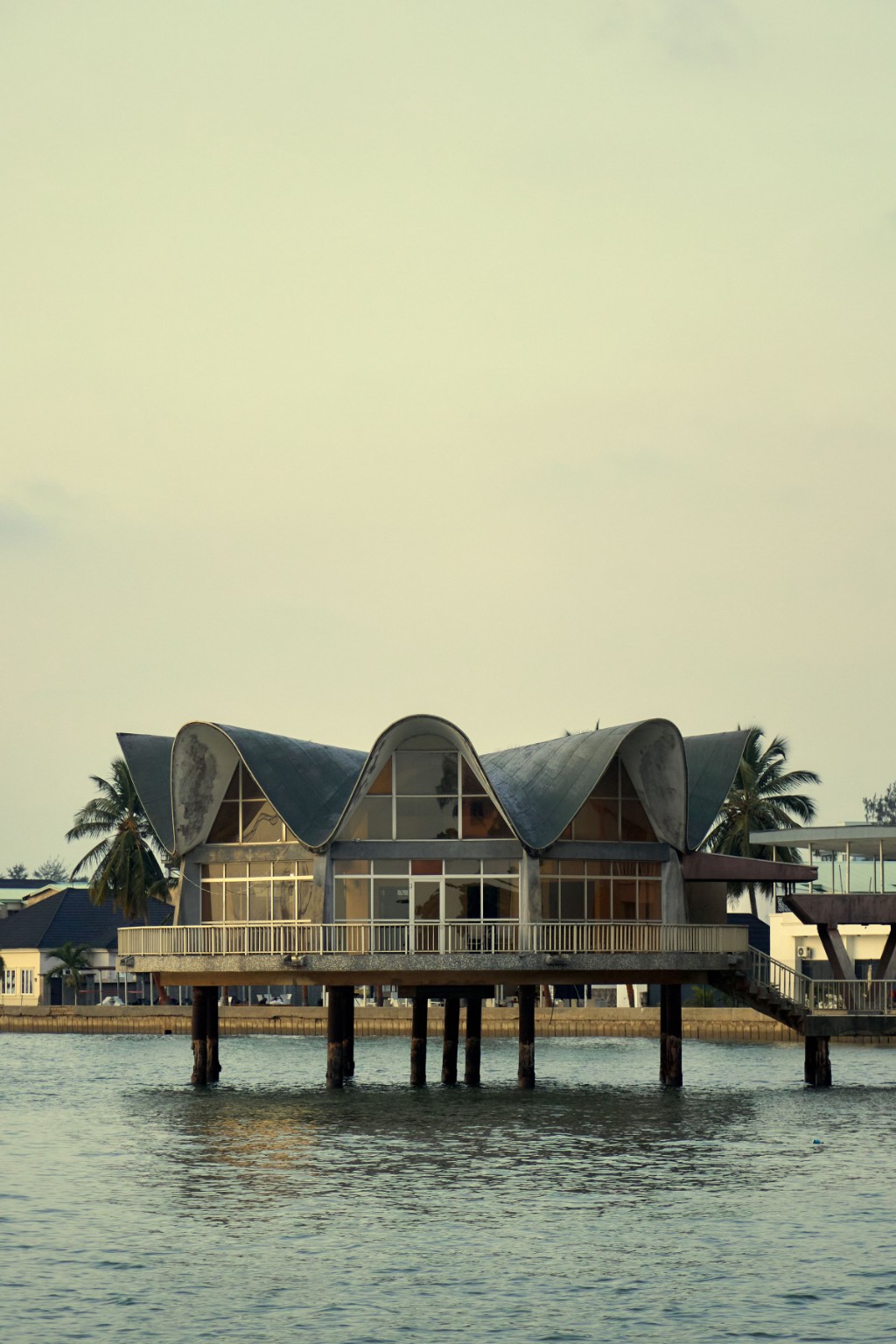 RAUM architecture website designed and built by m4qri